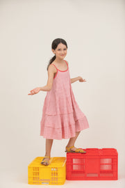 שמלה לילדה גלית משובצת אדום- לבן